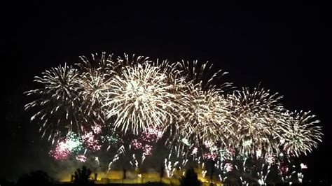 Carcassonne 2012 14 Juillet Bouquet Final Feu D Artifice