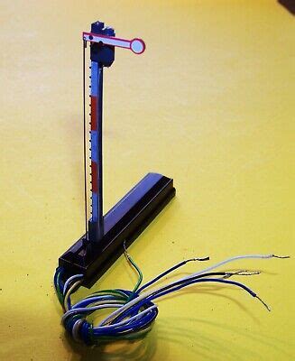 1 Signal Form Hauptsignal 1 flügelig Artikel 6754 Spur N Minitrix