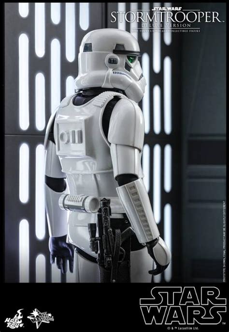 Hot Toys Stormtrooper 1 6 Collectible Figure Deluxe