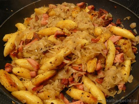 Schupfnudel Pfanne Mit Sauerkraut Katha Kocht