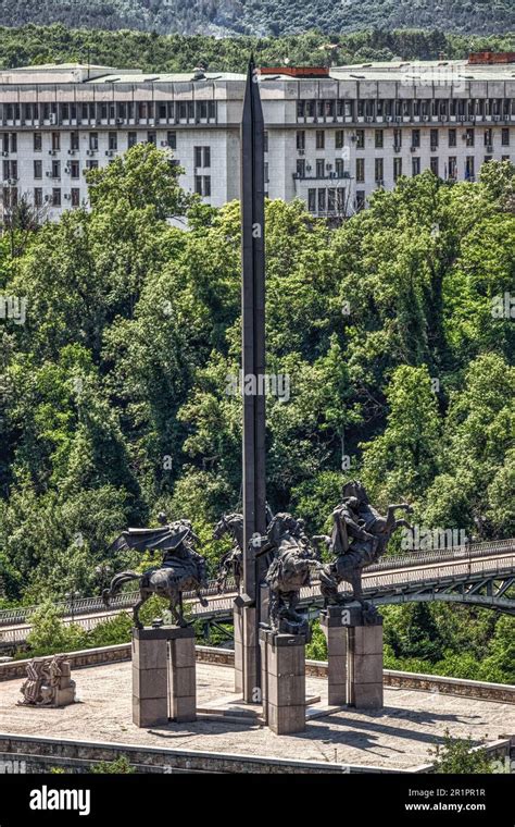 1985 Asenevtsi Monument celebrates 800 years since the rebellion of the ...