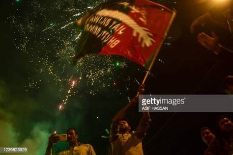 Pakistan Peoples Party Ppp Photos and Premium High Res Pictures - Getty ...