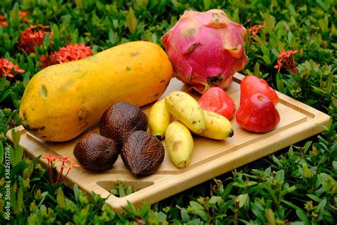 Indonesia Batam Indonesian Tropical Fruits Papaya Plum Mango