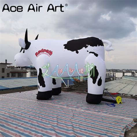 Customized Cute Vivid Large Standing Inflatable Milk Cow For Trade Show