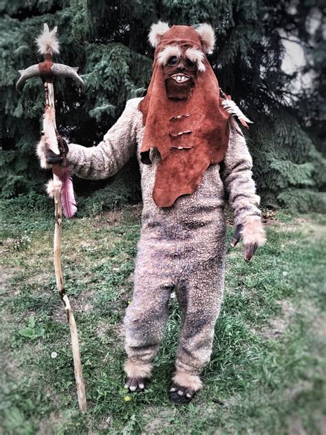 Adult Ewok Costume - Wicket : 5 Steps (with Pictures) - Instructables