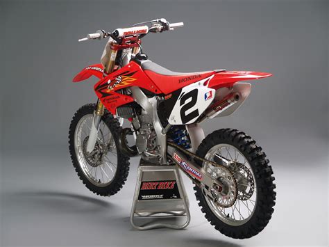 TWO STROKE TUESDAY JEREMY MCGRATH REPLICA 2006 CR250R Dirt Bike Magazine