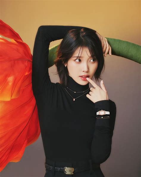 Iu Stuns With Thumbelina Like Visuals For Dream Pictorial Kpopstarz