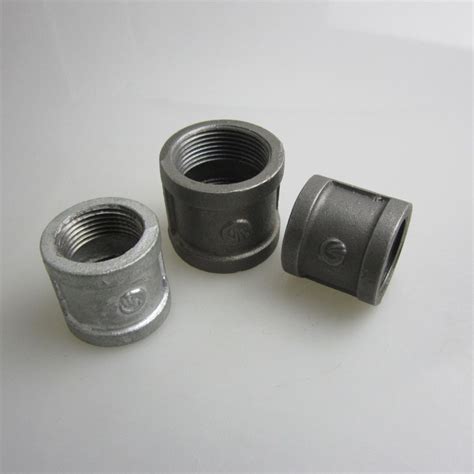 NPT BSPT DIN Galvanized Black Malleable Iron Pipe Fitting Socket