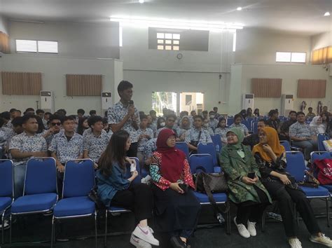 Kunjungan Sma Sumbangsih Ke Fakultas Ilmu Budaya Fakultas Ilmu Budaya