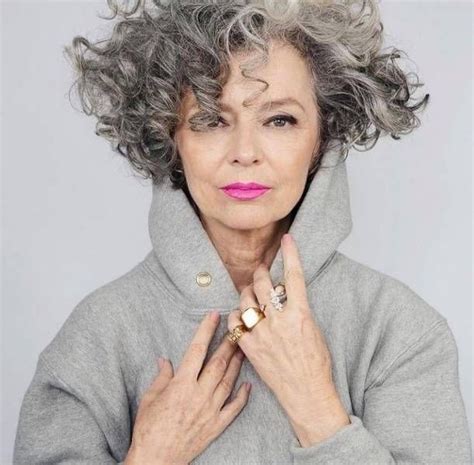 Beauty Doc Ombiaiinterijeri Grey Hair Inspiration Curly Hair