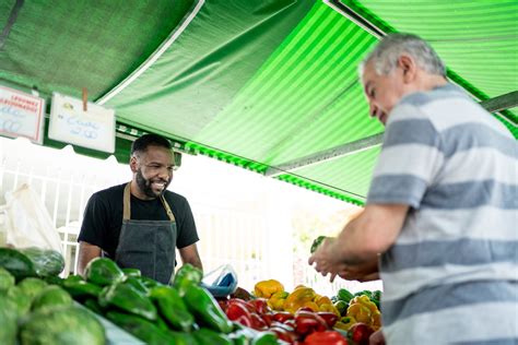 The Joys Of Shopping At Farmers Markets Tdecu