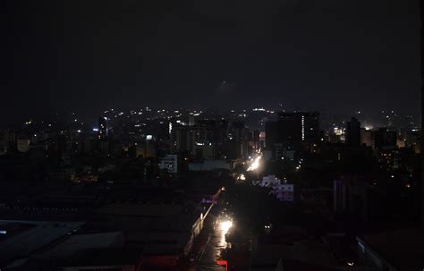 Apagón Deja Varios Estados De Venezuela Sin Electricidad Cnn