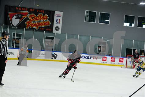 1045 AM Rochester Youth Hockey vs Mid Fairfield Stars - AlAleman