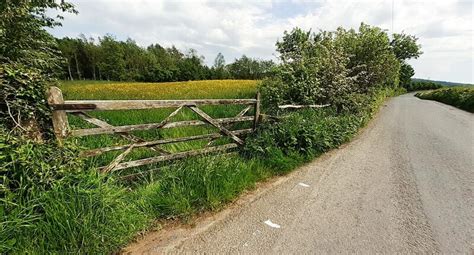 Field Gateway On NE Side Of Rural Road Roger Templeman Cc By Sa 2