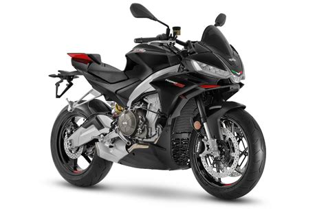 Tuono Factory First Look Sportbikes Inc Magazine