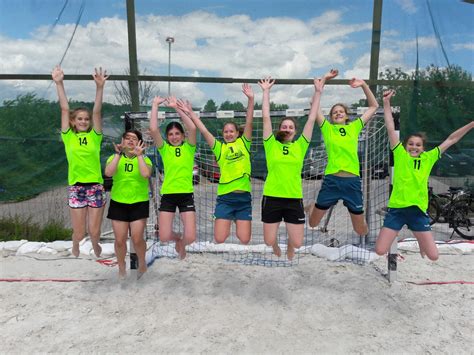 Weibliche Jugend C Beim Beachhandballturnier Des TV Homberg HSG