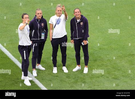 Lucy Staniforth Lucy Bronze Hi Res Stock Photography And Images Alamy