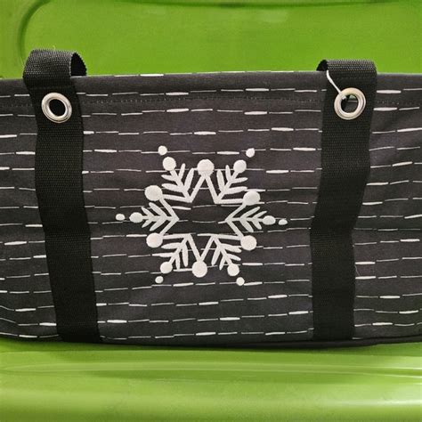 Thirty One Bags Medium Utility Tote Poshmark