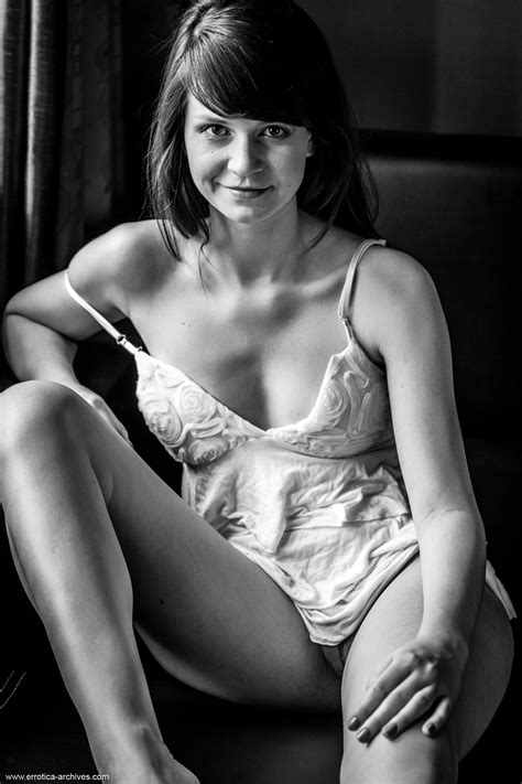 Tyna Tyna ErroticaArchive Tyna Tyna Medium Porn Pic