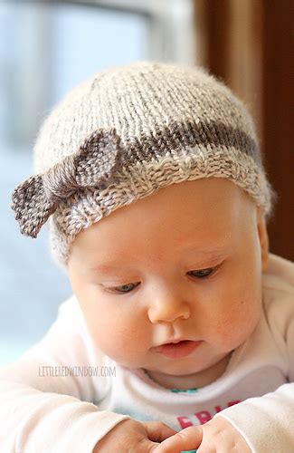 Ravelry: Bow Baby Hat pattern by Cassandra May