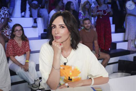 G Raldine Maillet Resplendissante En Bikini Sur Les C Tes Italiennes