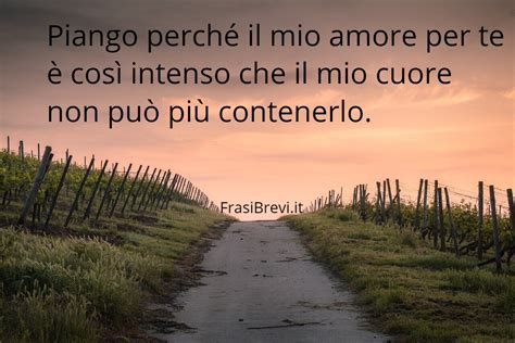 Le 30 frasi più significative sul piangere per amore Frasi Brevi