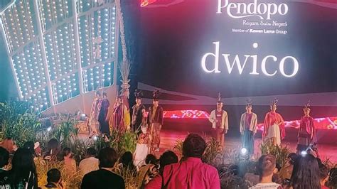 Angkat Pesona Tenun Bali Pendopo Gelar Fashion Show Dan Pameran UMKM