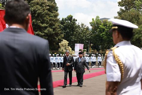 Menhan Prabowo Terima Kunjungan Menhan Malaysia Untuk Kerja Sama