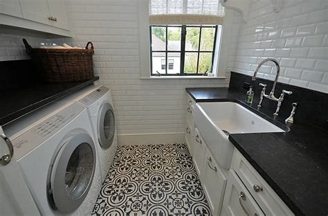 Love The Mosaic Tile On The Laundry Room Floor Would Be Great For Laundry Room Or Small