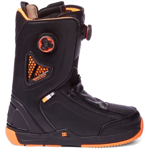 Top Gun The 2 Award Winning Snowboard Boots Of 2016 Snowbrains