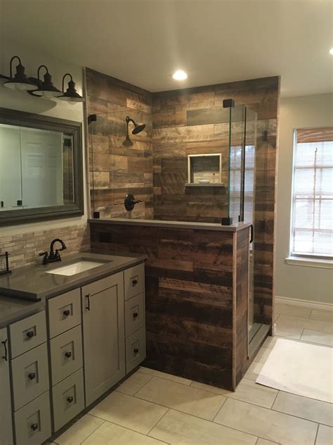 Rustic/modern bathroom | Rustic modern bathroom, Rustic bathrooms ...