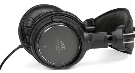 JVC HA RX900 Over Ear Headphone Review Reviewed