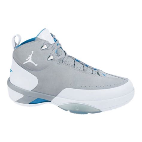 What Pros Wear Carmelo Anthonys Jordan Melo M3 Shoes What Pros Wear