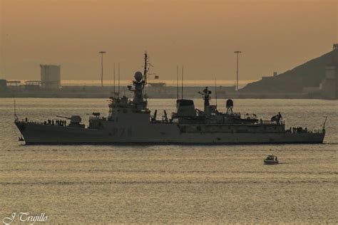 Pin De Jumaca May En Armada De Espa A Ayer Y Hoy Barcos Espa A Armada