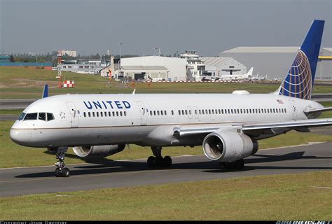 Boeing 757 224 United Airlines Aviation Photo 4791823