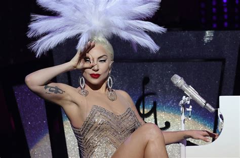 Lady Gaga Partage Une Mise à Jour Danniversaire Sur La Nouvelle