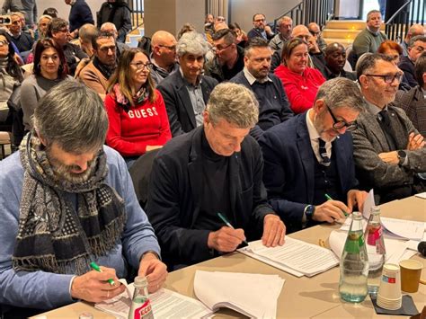 Industria Alimentare Siglato Nella Notte Rinnovo Ccnl Uila