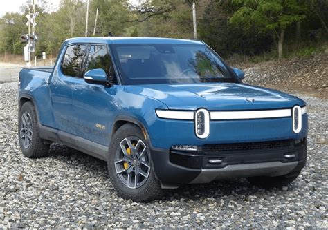 2025 Rivian R1T Redesign Price The Cars Magz