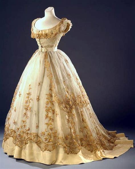 Ball Gown Circa 1865 Vintage Dresses 1800 Historical Dresses Fashion