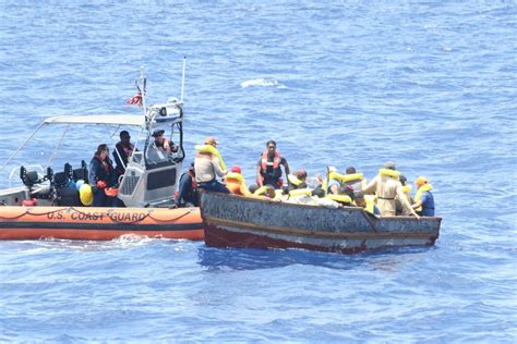 Dvids Images Coast Guard Repatriates Cuban Migrants Image Of