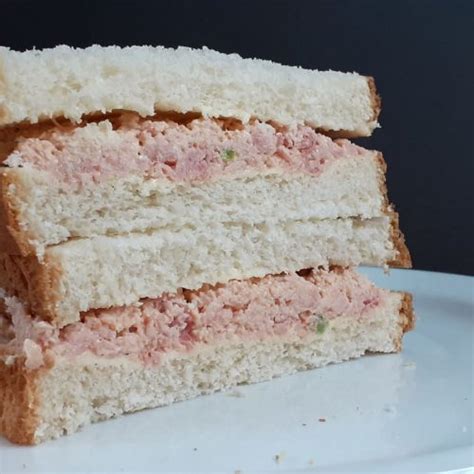 Canned Ham Sandwich - JAHZKITCHEN