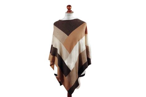 Soft Cashmere Wool Poncho Brown Knitted Poncho Wrap S Vintage Cape