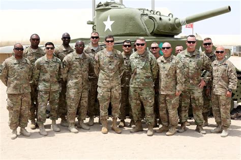 DVIDS - Images - Top CENTCOM general visits ARCENT Soldiers [Image 4 of 6]