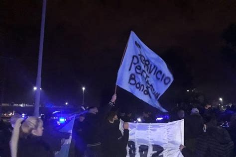 A la gurú del fitness se le escapó la parte de abajo de la bikini Infobae