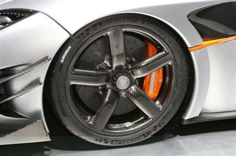 Koenigsegg One:1 carbon fiber wheels - ZigWheels