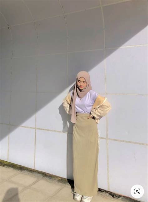 Stylish Feminim Padu Padan Ootd Rok Span Hijab Hitam