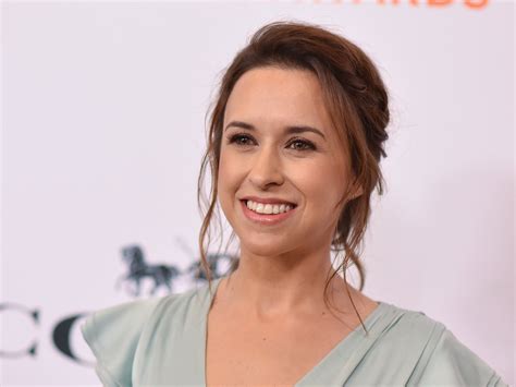 Lacey Chabert Net Worth, Age, Height and Quotes | Celebrity Networth ...