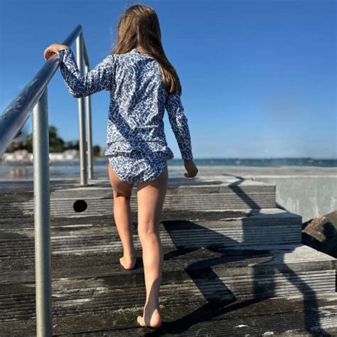 Zoelle Bikini Buks Empress Made With Liberty Fabric Petit Crabe