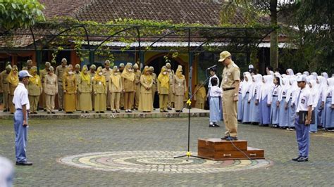 KALSEL SUKSES 10 SMA Unggulan Di Kota Banjarbaru Masuk 1000 Sekolah