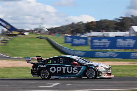 Bathurst Van Gisbergen Tander Take Final Holden Win